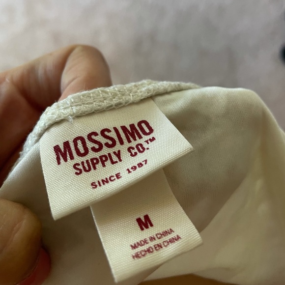 Lace Dress - Picture 4 of 4